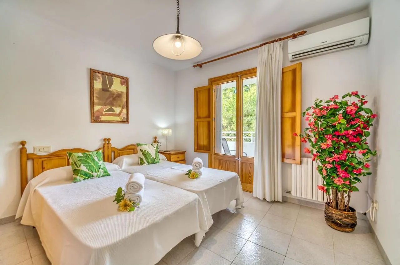 Ideal Property Mallorca - Sirenas Playa de Muro  Spagna