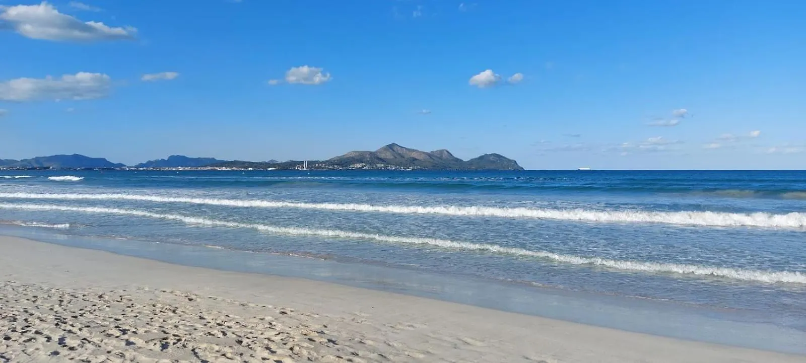 Ideal Property Mallorca - Sirenas Playa de Muro  Spagna